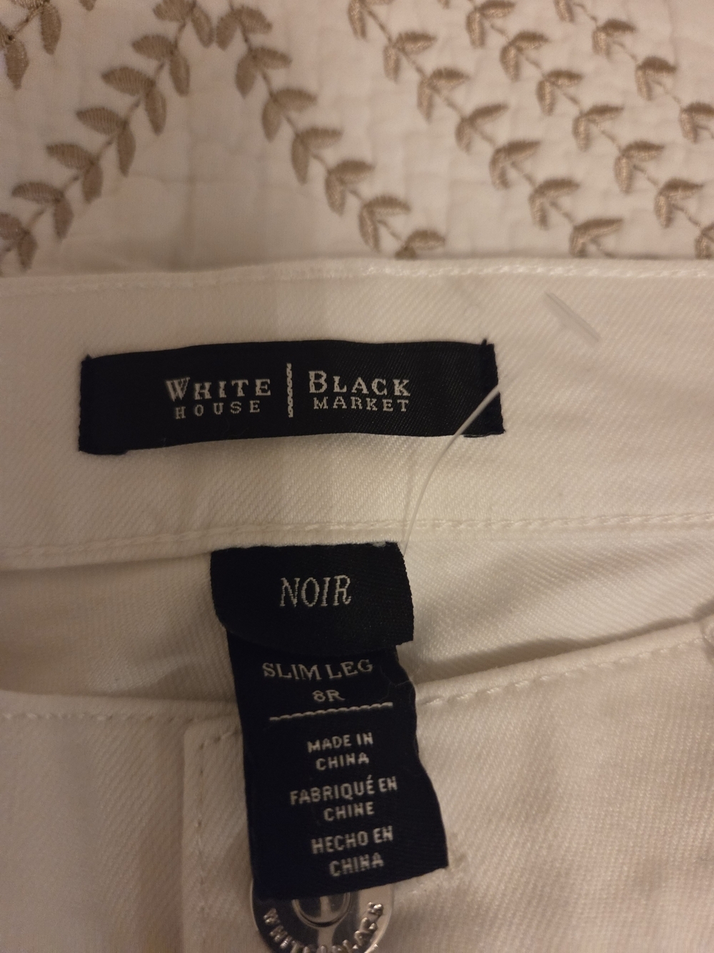 White House Black Market Women's White Slim Jeans - Picture 6 of 10